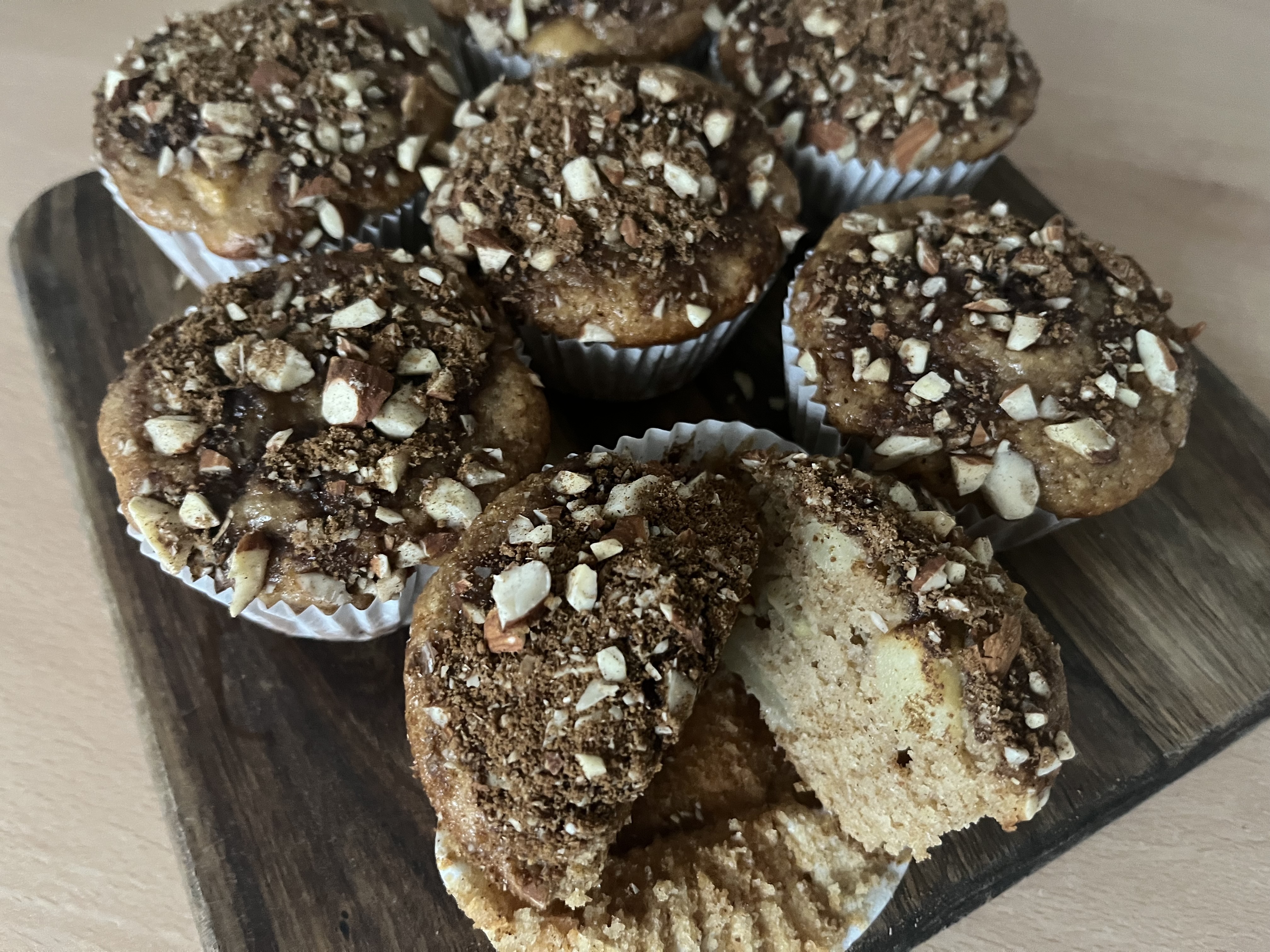 Golden Apple Almond Muffins Golden Apple Almond Muffins